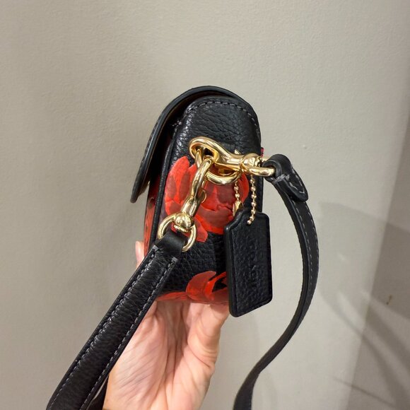 Coach CCF74 Hailey Flap Bag With Floral Print Black/Red - Picture 3 of 10